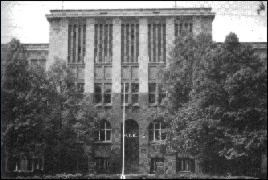 Budynek Wyższej Szkoły Ekonomicznej - gmach główny,  Sopot 1960 r.