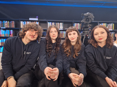 Debata w TVO Od lewej: Jurand Sobiecki, Wiktoria Manowska, Aleksandra Grubich i Julia Bilicka