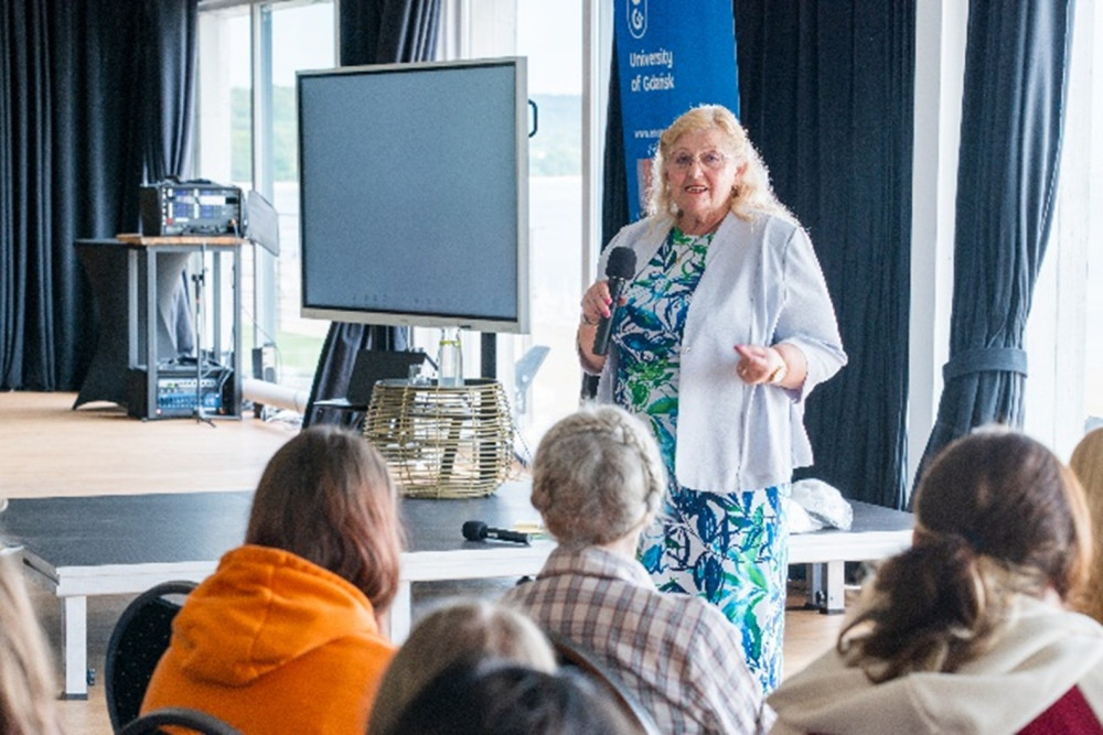 Relacja z Akademii na Plaży