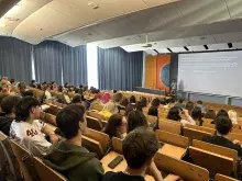 Inspiring Lectures on the Metaverse and AI in Cooperation with Accenture at the Faculty of Economics