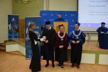 24 października 2025 r. uroczysta Gala wręczenia dyplomów Absolwentom Studiów Magisterskich Wydziału Ekonomicznego UG roku akademickiego 2024/2025.