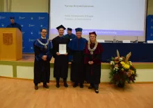 24 października 2025 r. uroczysta Gala wręczenia dyplomów Absolwentom Studiów Magisterskich Wydziału Ekonomicznego UG roku akademickiego 2024/2025.