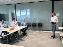 Sukcesy studentów Wydziału Ekonomicznego w finale Case Study Contest 2026 Ocean Network Express 