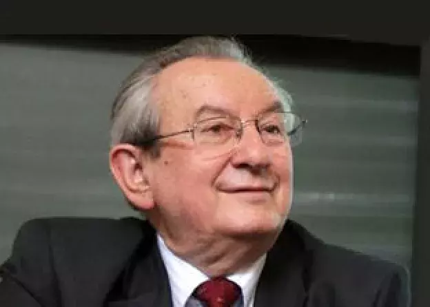Profesor Jan Winiecki