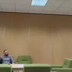 Jan Kłosiński i EMBA UG